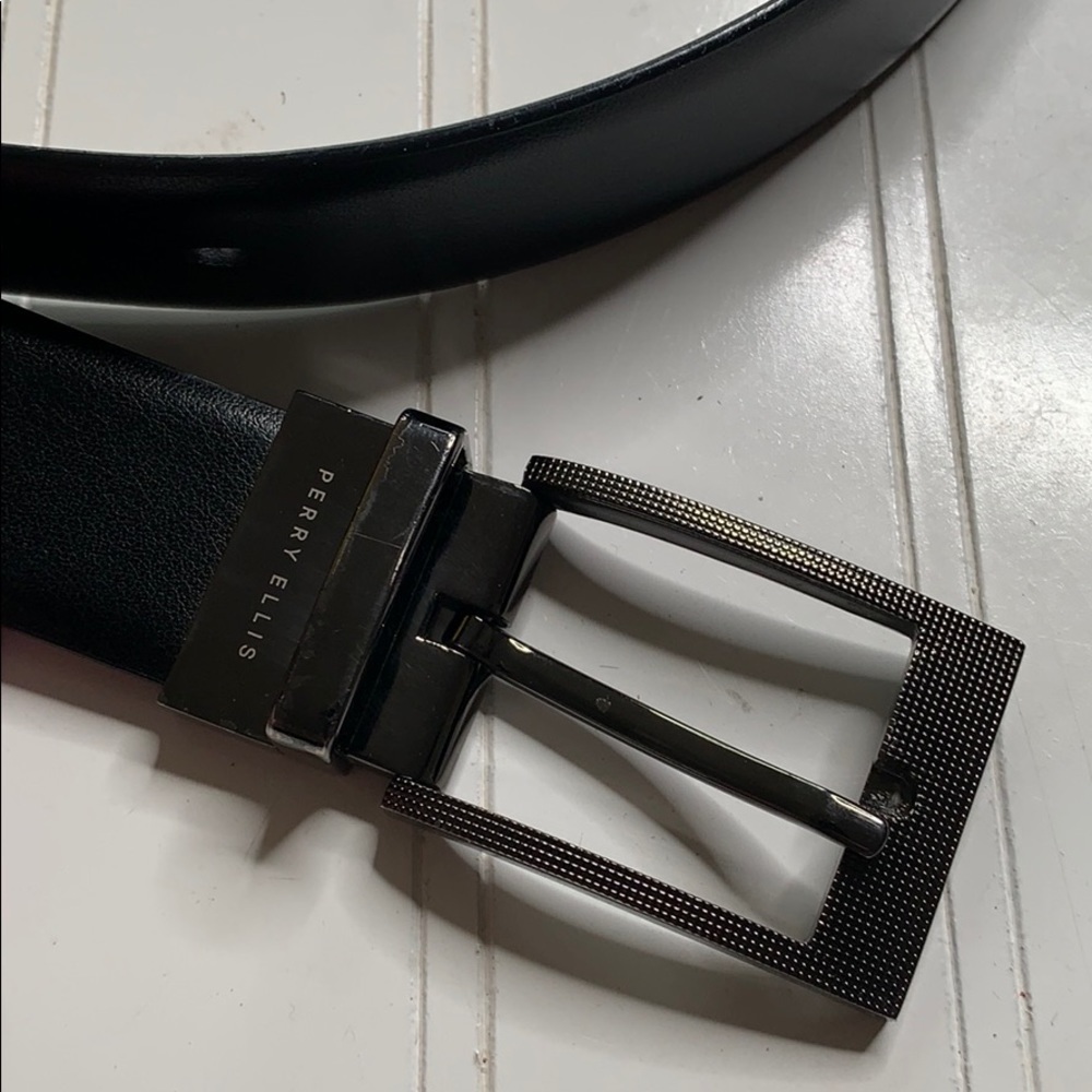 Perry Ellis Black Brown Reversible Belt 41” long